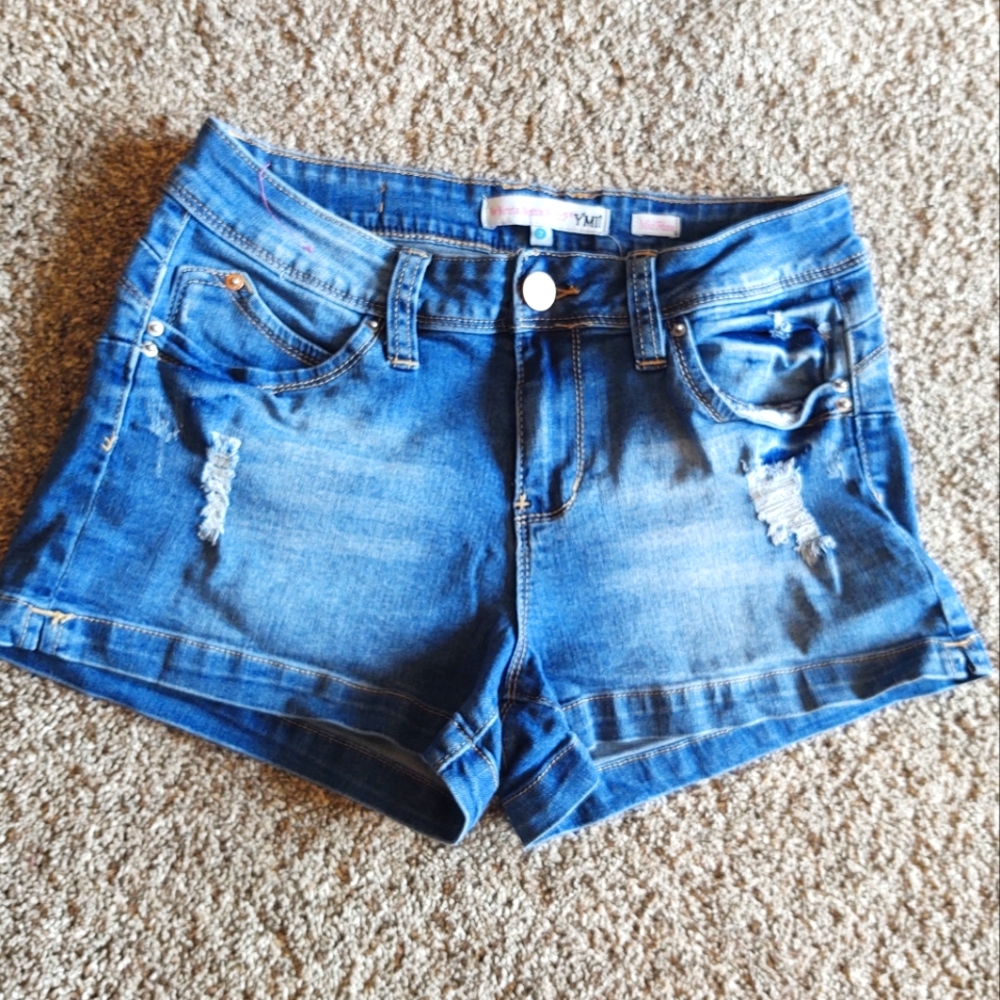 YMI Size 7 Distressed Jean Shorts!